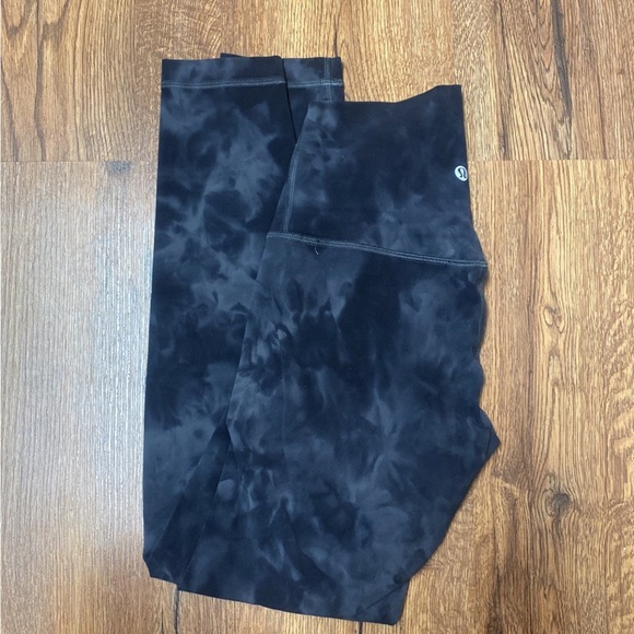 Lululemon Align Leggings - Picture 6 of 6